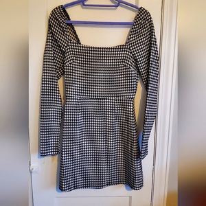 Houndstooth Square Neck Mini dress